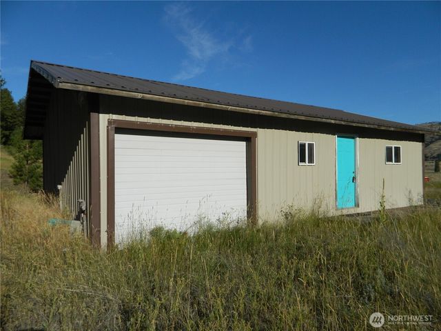 10 Sorona Way, Tonasket, WA 98855