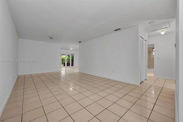 23 NW 109th Ave 5-S, Miami, FL 33172