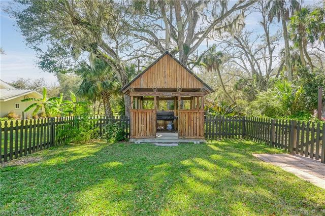 4601 Orange River Loop RD, Fort Myers, FL 33905