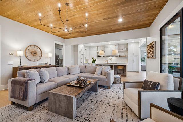 137 Alfred Ladd Rd, Franklin, TN 37064