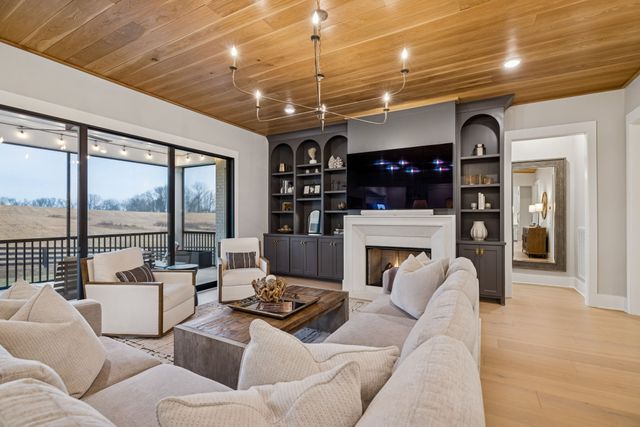 137 Alfred Ladd Rd, Franklin, TN 37064