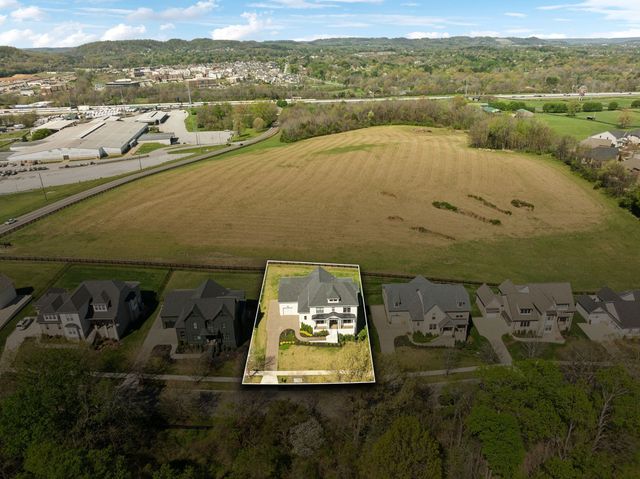 137 Alfred Ladd Rd, Franklin, TN 37064