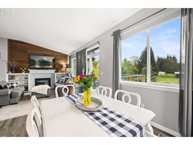 17770 Sw HANDLEY St, Sherwood, OR 97140