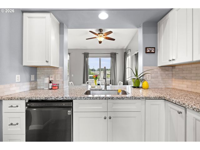 17770 Sw HANDLEY St, Sherwood, OR 97140