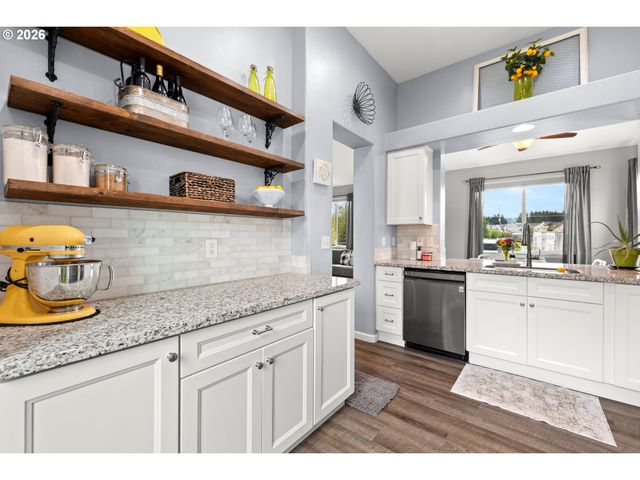 17770 Sw HANDLEY St, Sherwood, OR 97140