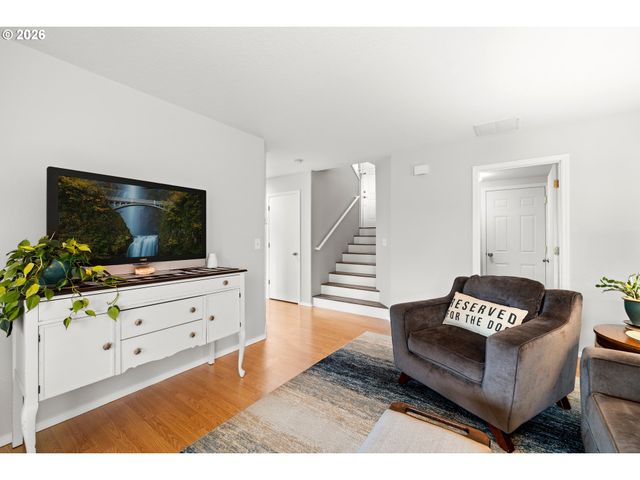 17770 Sw HANDLEY St, Sherwood, OR 97140