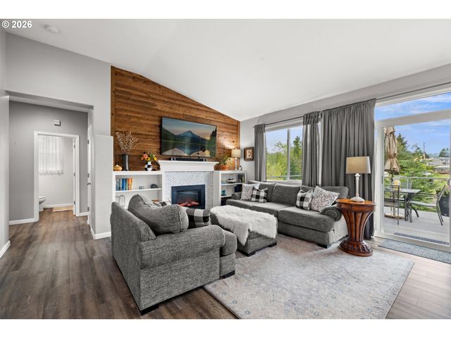 17770 Sw HANDLEY St, Sherwood, OR 97140