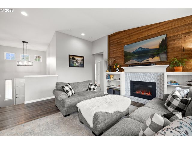 17770 Sw HANDLEY St, Sherwood, OR 97140