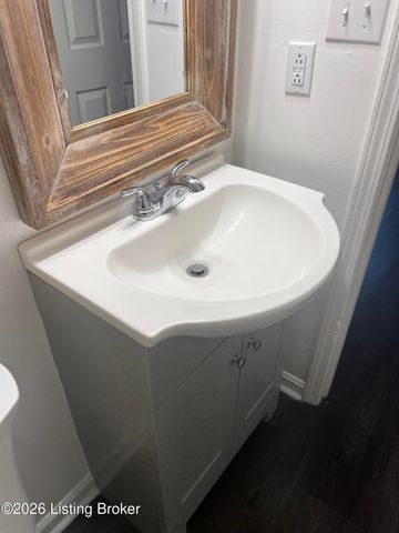 1220 Keane Ave, La Grange, KY 40031