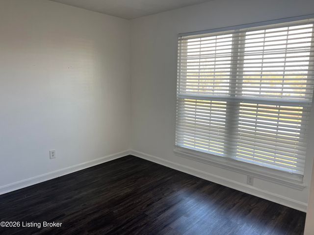 1220 Keane Ave, La Grange, KY 40031