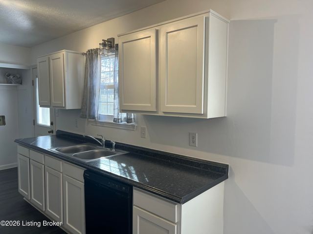 1220 Keane Ave, La Grange, KY 40031