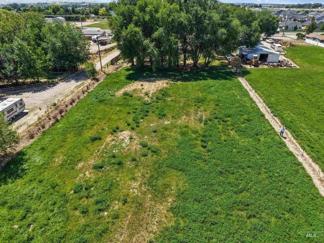 908 N Middleton Rd., Nampa, ID 83651