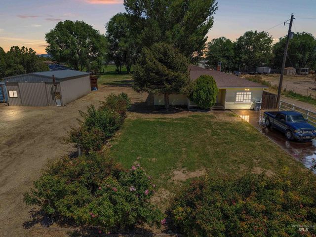 908 N Middleton Rd., Nampa, ID 83651