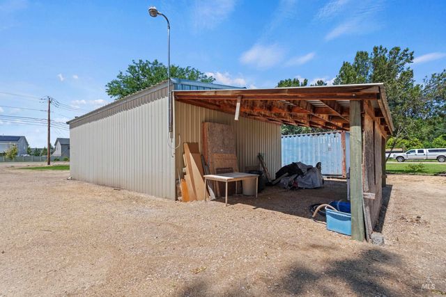 908 N Middleton Rd., Nampa, ID 83651