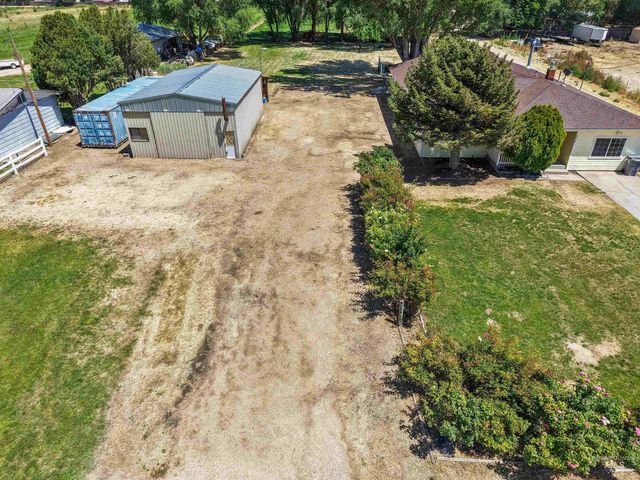 908 N Middleton Rd., Nampa, ID 83651