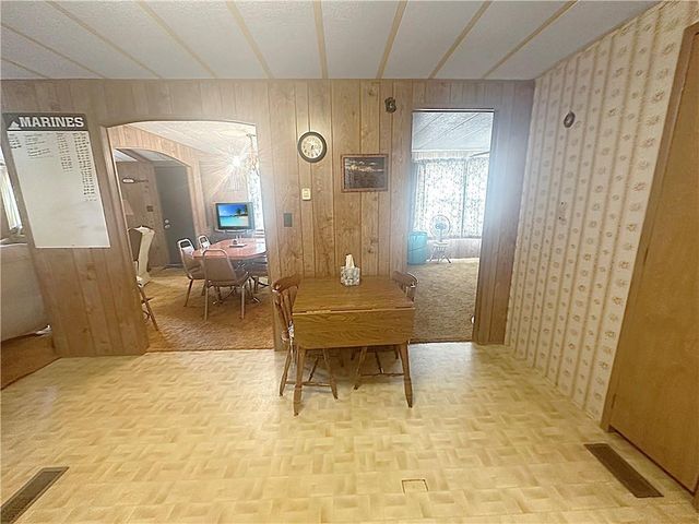 796 SE 1051 Road, Deepwater, MO 64740