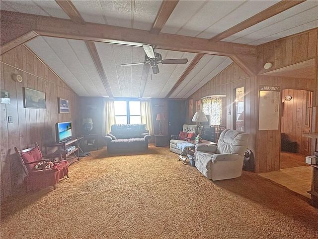 796 SE 1051 Road, Deepwater, MO 64740