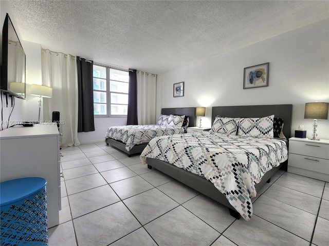 3725 S Ocean Drive 620, Hollywood, FL 33019