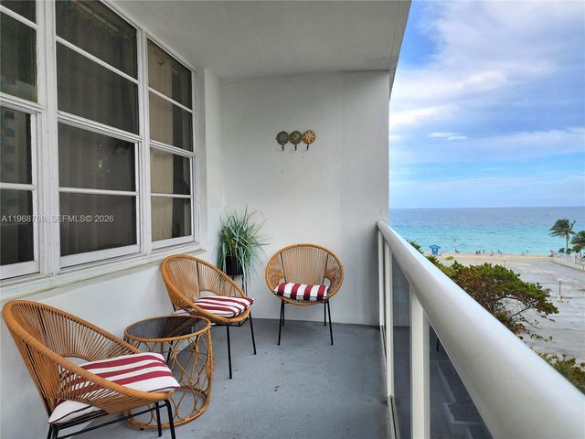 3725 S Ocean Drive 620, Hollywood, FL 33019