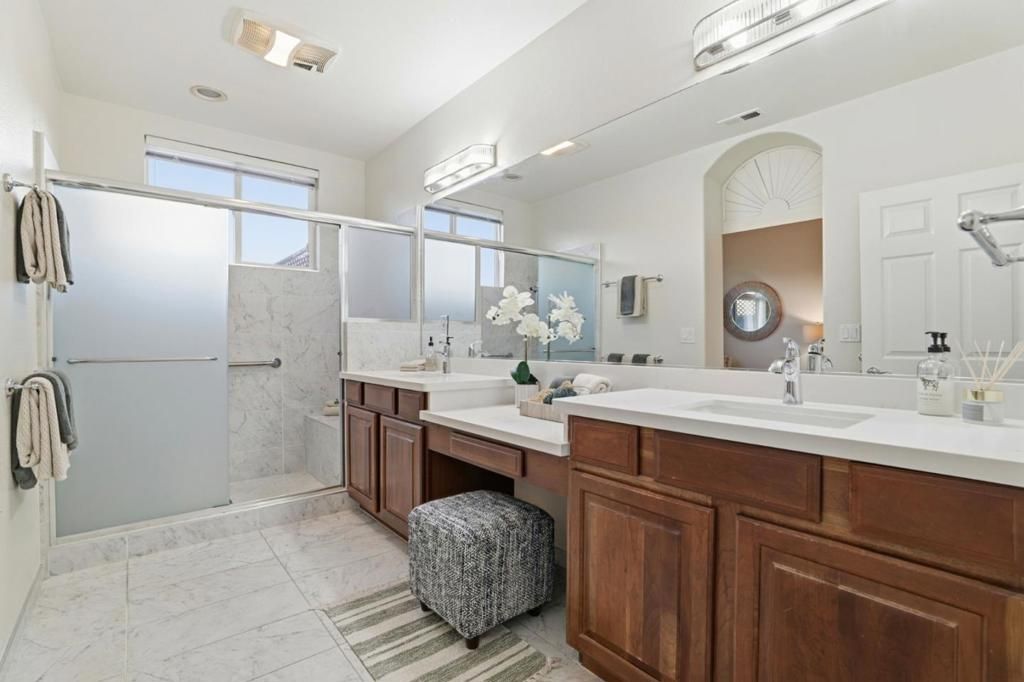 Image 24 of property listing at 9050 Village View Loop, San Jose, CA 95135