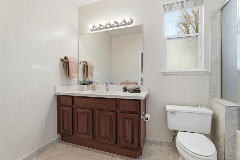 Image 27 of property listing at 9050 Village View Loop, San Jose, CA 95135