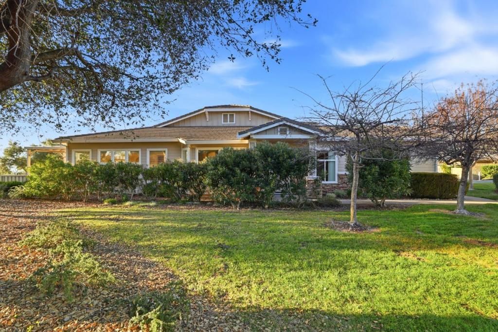 Image 38 of property listing at 9050 Village View Loop, San Jose, CA 95135