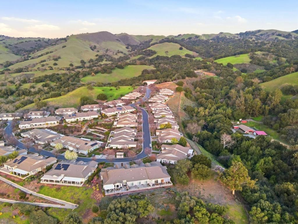 Image 53 of property listing at 9050 Village View Loop, San Jose, CA 95135