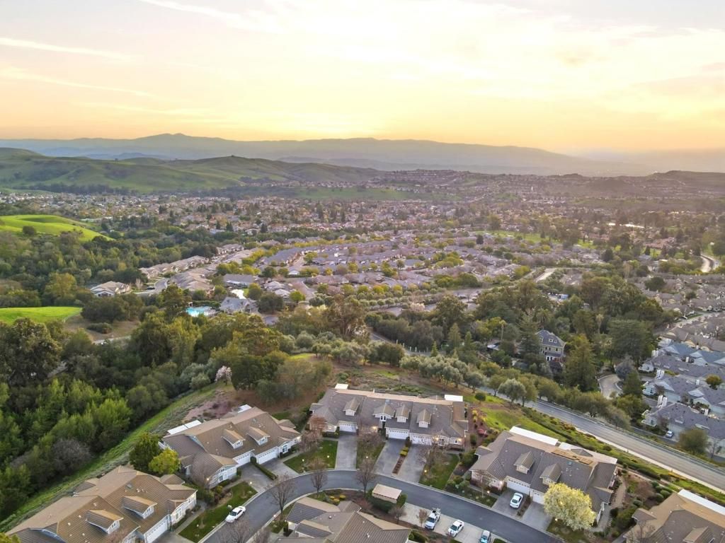 Image 55 of property listing at 9050 Village View Loop, San Jose, CA 95135