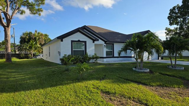 2650 SE Caladium Avenue, Port St. Lucie, Port St Lucie, FL 34952