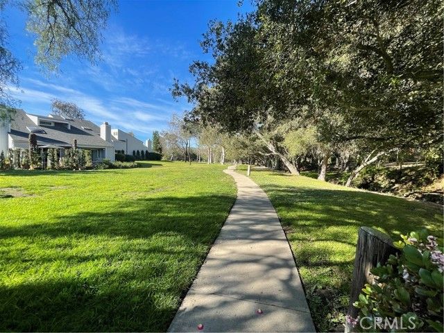 31601 Via Conejo, Laguna Hills, CA 92679