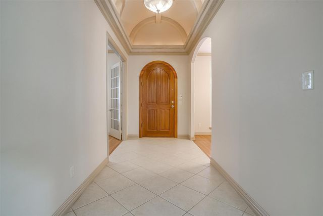 13780 W Riviera Drive, Fort Worth, TX 76028