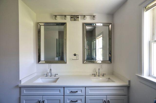 76 Flint St 1, Somerville, MA 02145