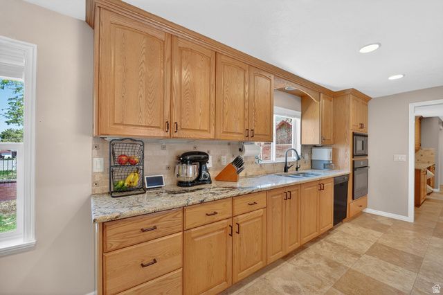 563 E 350 N, Bountiful, UT 84010