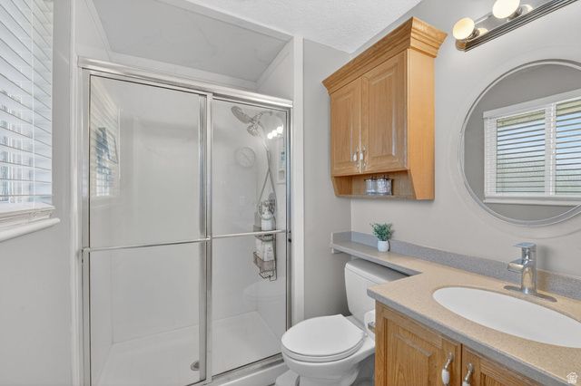 563 E 350 N, Bountiful, UT 84010