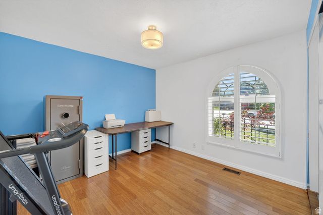 563 E 350 N, Bountiful, UT 84010