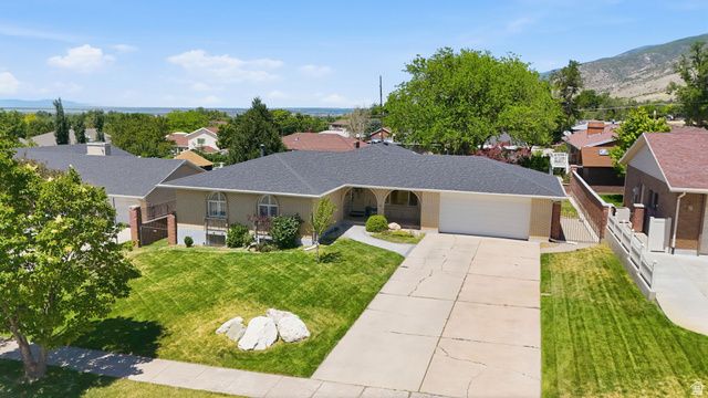563 E 350 N, Bountiful, UT 84010
