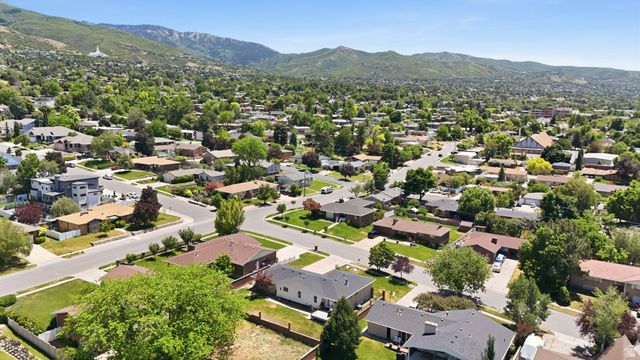 563 E 350 N, Bountiful, UT 84010
