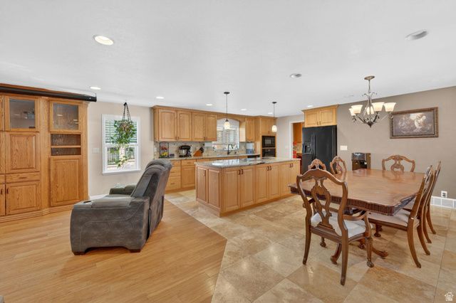 563 E 350 N, Bountiful, UT 84010