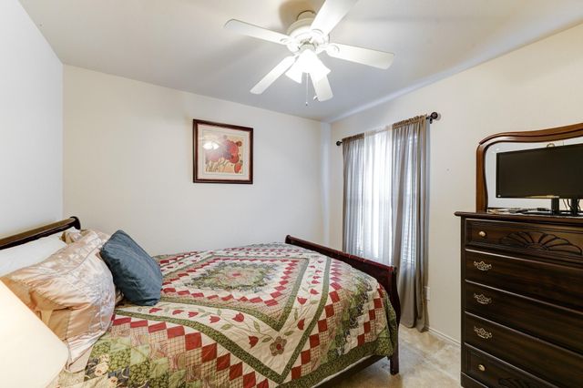 1934 Robcrest Way, Missouri City, TX 77489