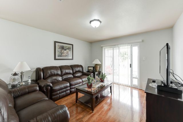 1934 Robcrest Way, Missouri City, TX 77489