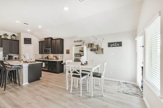 18906 Sorrento Point Drive, New Caney, TX 77357