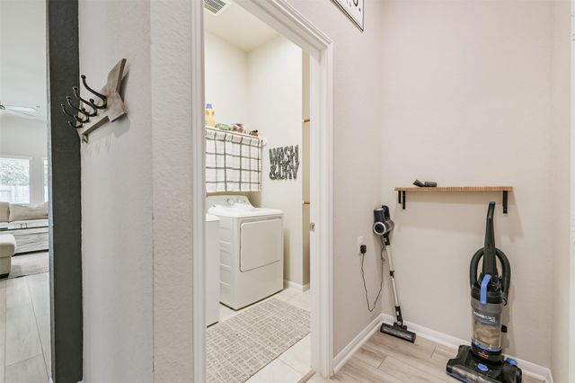 18906 Sorrento Point Drive, New Caney, TX 77357