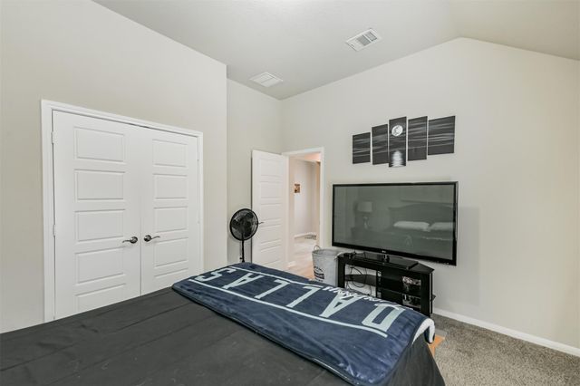 18906 Sorrento Point Drive, New Caney, TX 77357