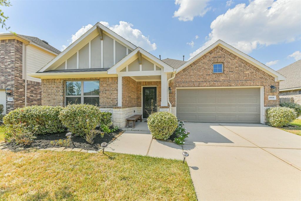 18906 Sorrento Point Drive, New Caney, TX 77357