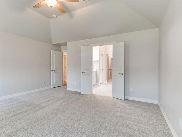 9204 Anaum Lane, Yukon, OK 73099