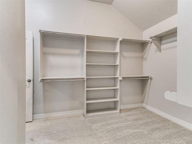 9204 Anaum Lane, Yukon, OK 73099