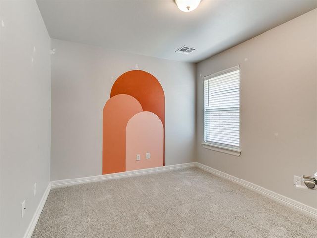 9204 Anaum Lane, Yukon, OK 73099