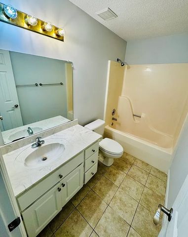 312 Maple Street, St Simons Island, GA 31522