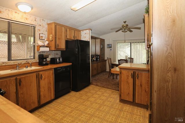11480 San Joaquin Ext, Clearlake, CA 95422