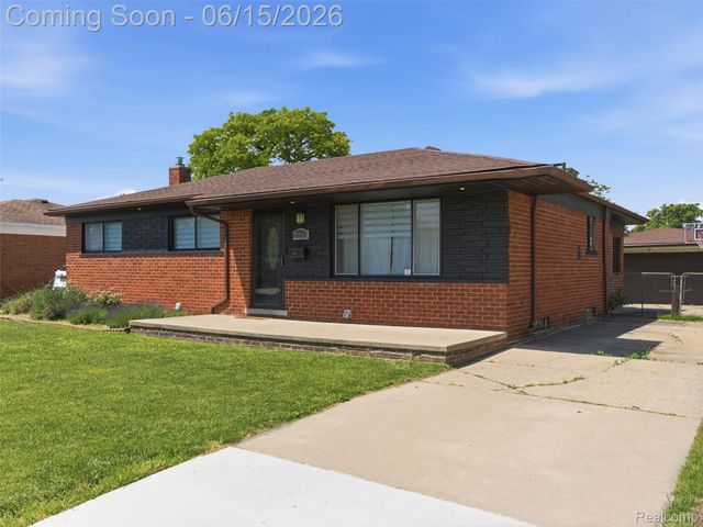 32155 Dover Avenue, Warren, MI 48088